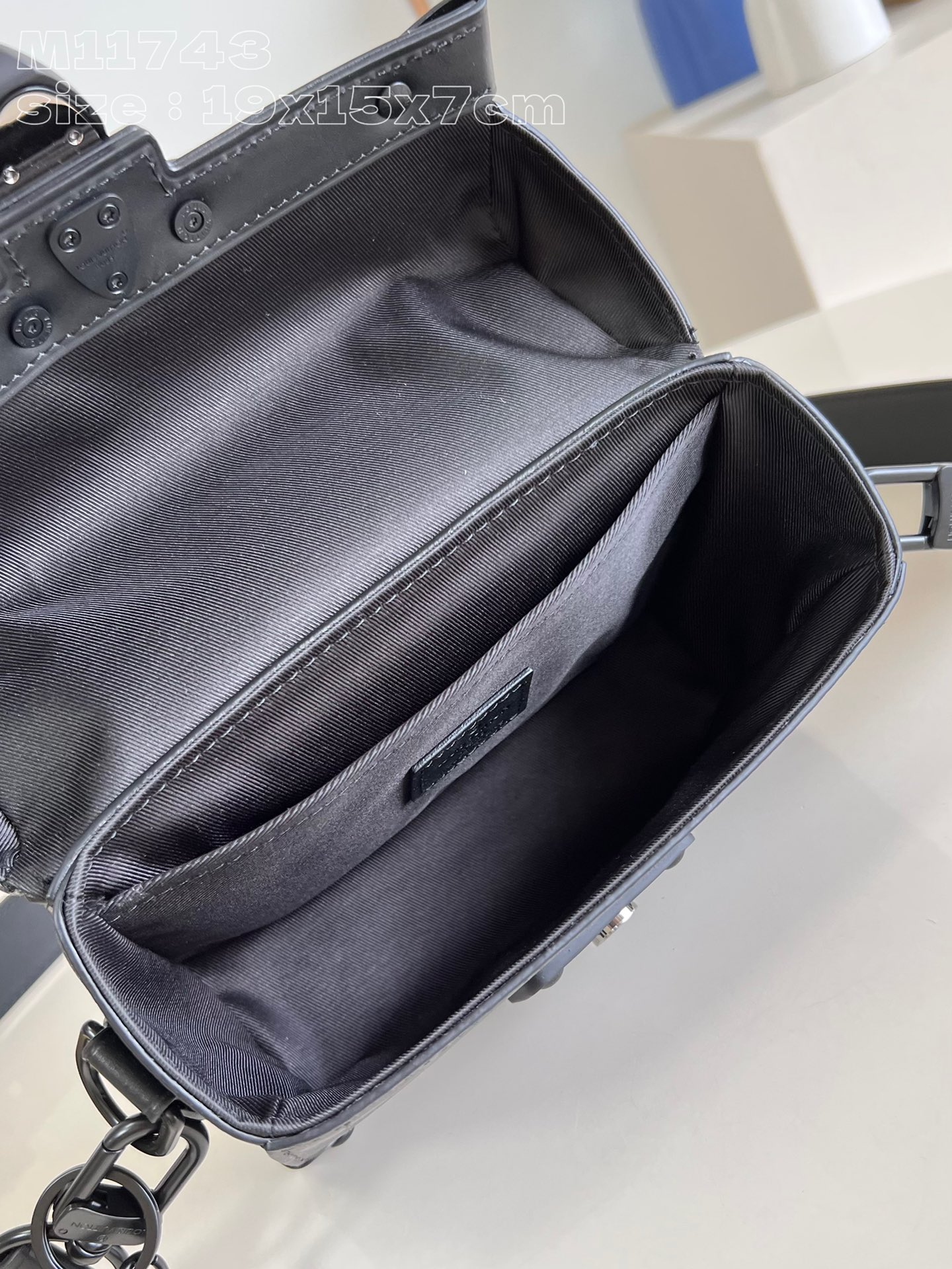 High Quality Luxury Louis Vuitton Soul Trunk M11743 product detail