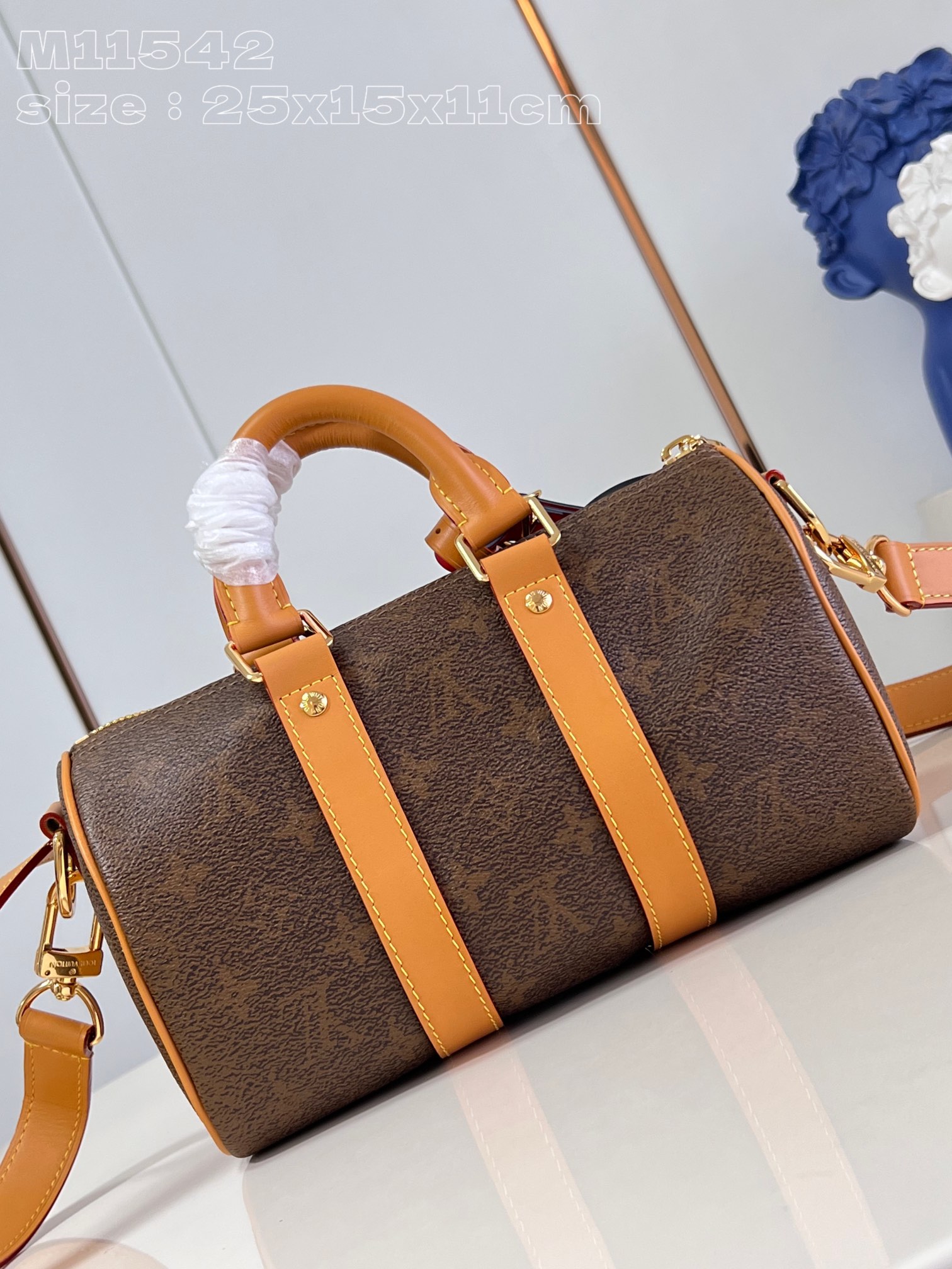 High Quality Luxury Louis Vuitton Keepall Bandoulière 25 M11542 product detail