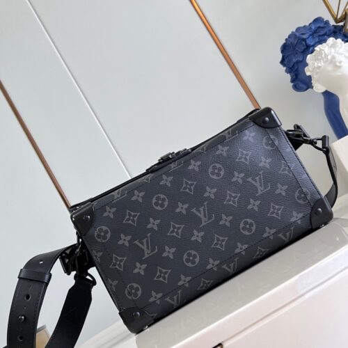 High Quality Luxury Louis Vuitton Soul Trunk East West M11744