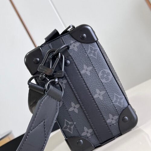 High Quality Luxury Louis Vuitton Soul Trunk East West M11744 alternate view