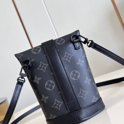 High Quality Luxury Louis Vuitton Envelope Pouch M11613 product detail