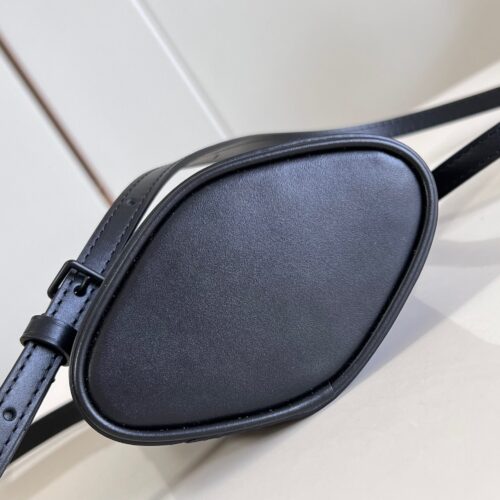 High Quality Luxury Louis Vuitton Envelope Pouch M11613 product detail