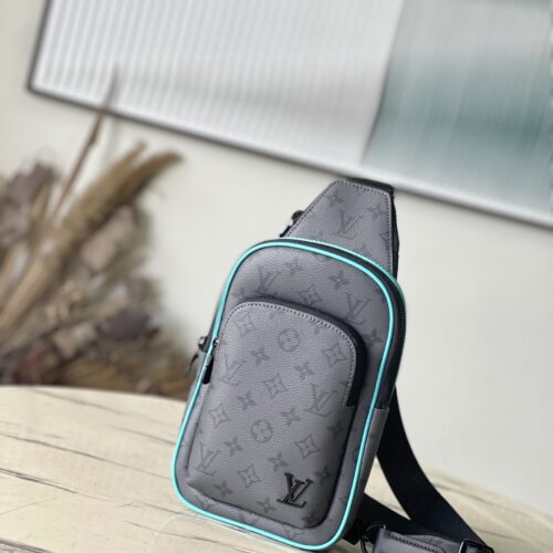 Louis Vuitton Avenue Slingbag PM M11703 product photo 1