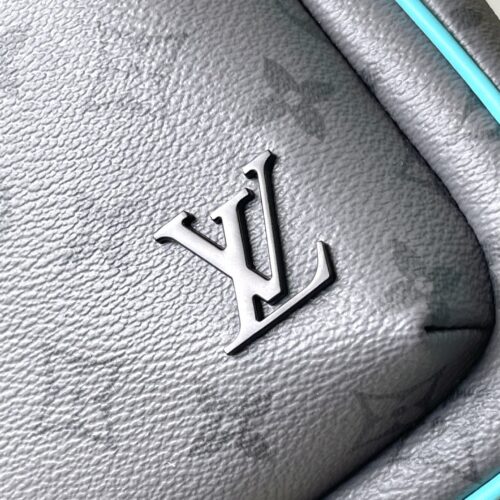 Louis Vuitton Avenue Slingbag PM M11703 product photo 5