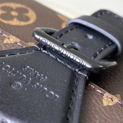 High Quality Luxury Louis Vuitton Montsouris Wearable Wallet M83567 product detail
