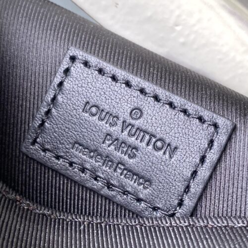 High Quality Luxury Louis Vuitton Montsouris Wearable Wallet M83567 product detail