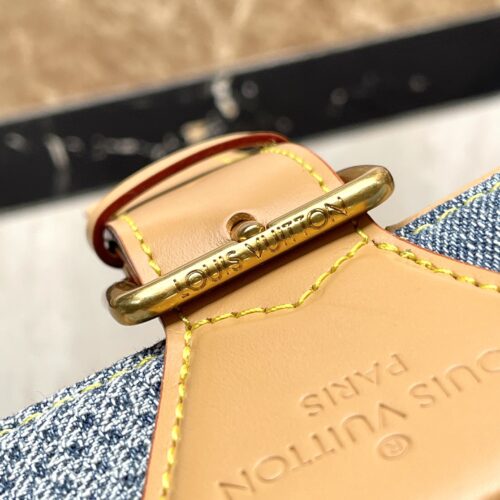 High Quality Luxury Louis Vuitton Montsouris Messenger MM N40743 product detail