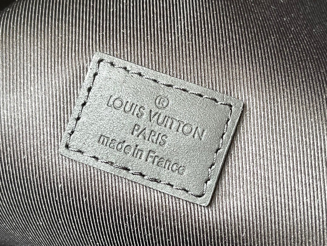 High Quality Luxury Louis Vuitton Discovery Backpack PM M22558 product detail