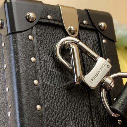 Louis Vuitton Clutch Box M20251 product photo 7