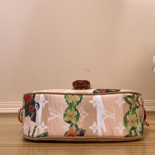 High Quality Luxury Louis Vuitton Montsouris Messenger PM M24986 product detail