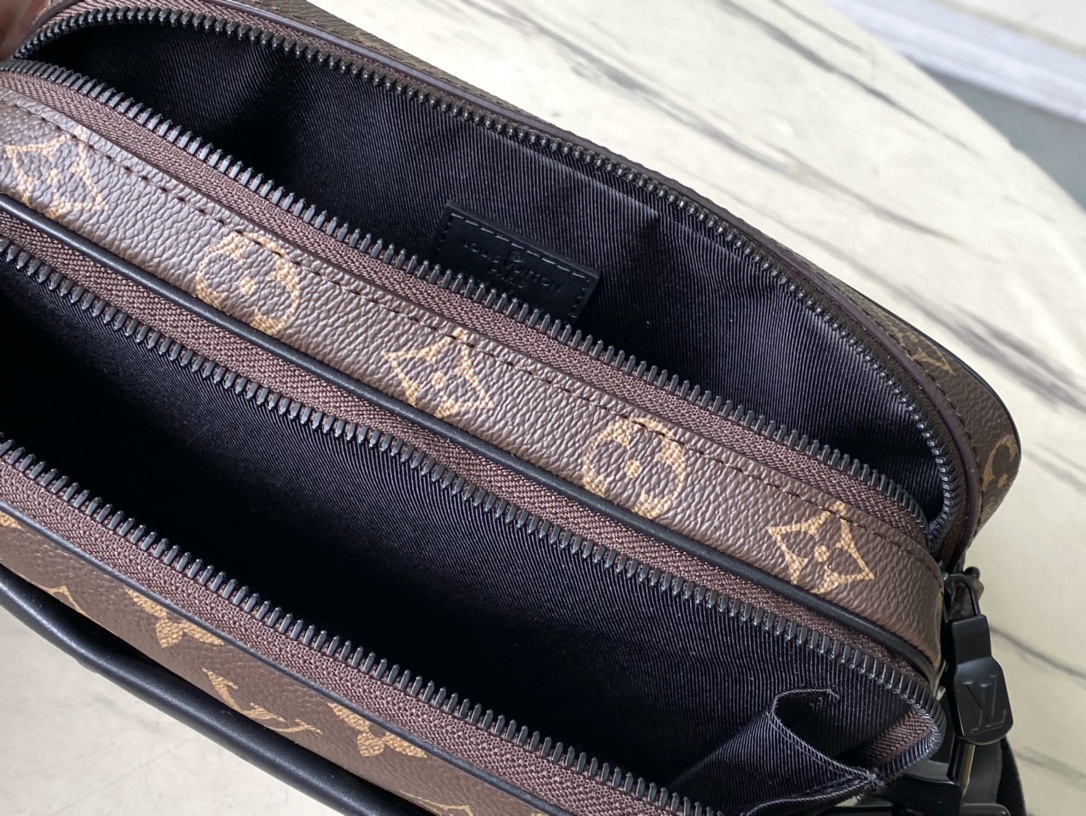 High Quality Luxury Louis Vuitton Alpha Messenger M46955 product detail