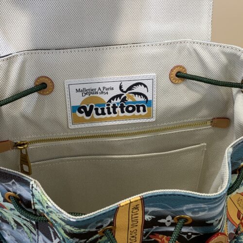 Louis Vuitton Christopher MM M24996 product photo 9