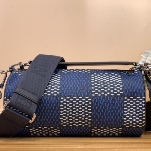 High Quality Luxury Louis Vuitton Soft Polochon PM N40695 product detail