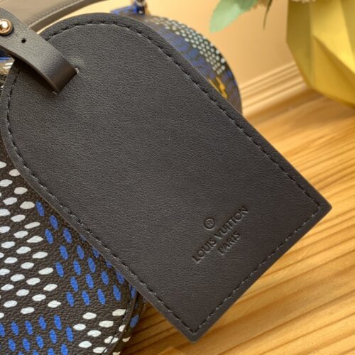 High Quality Luxury Louis Vuitton Soft Polochon PM N40695 product detail