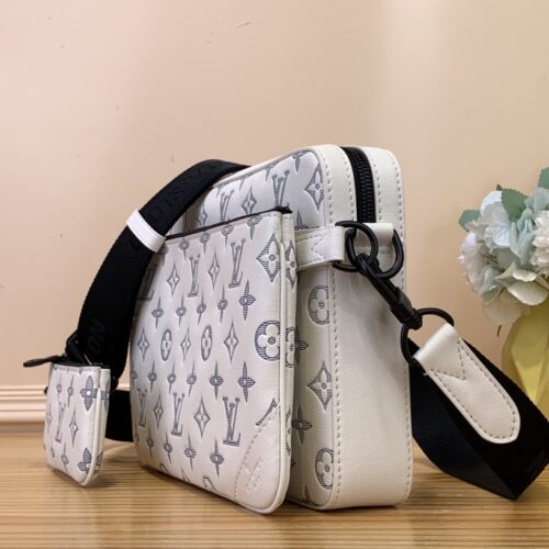High Quality Luxury Louis Vuitton Trio Messenger M24754 alternate view
