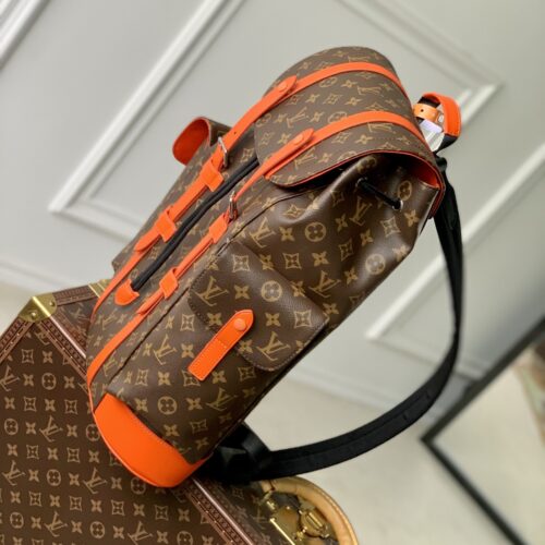 Louis Vuitton Christopher MM M46814 product photo 3