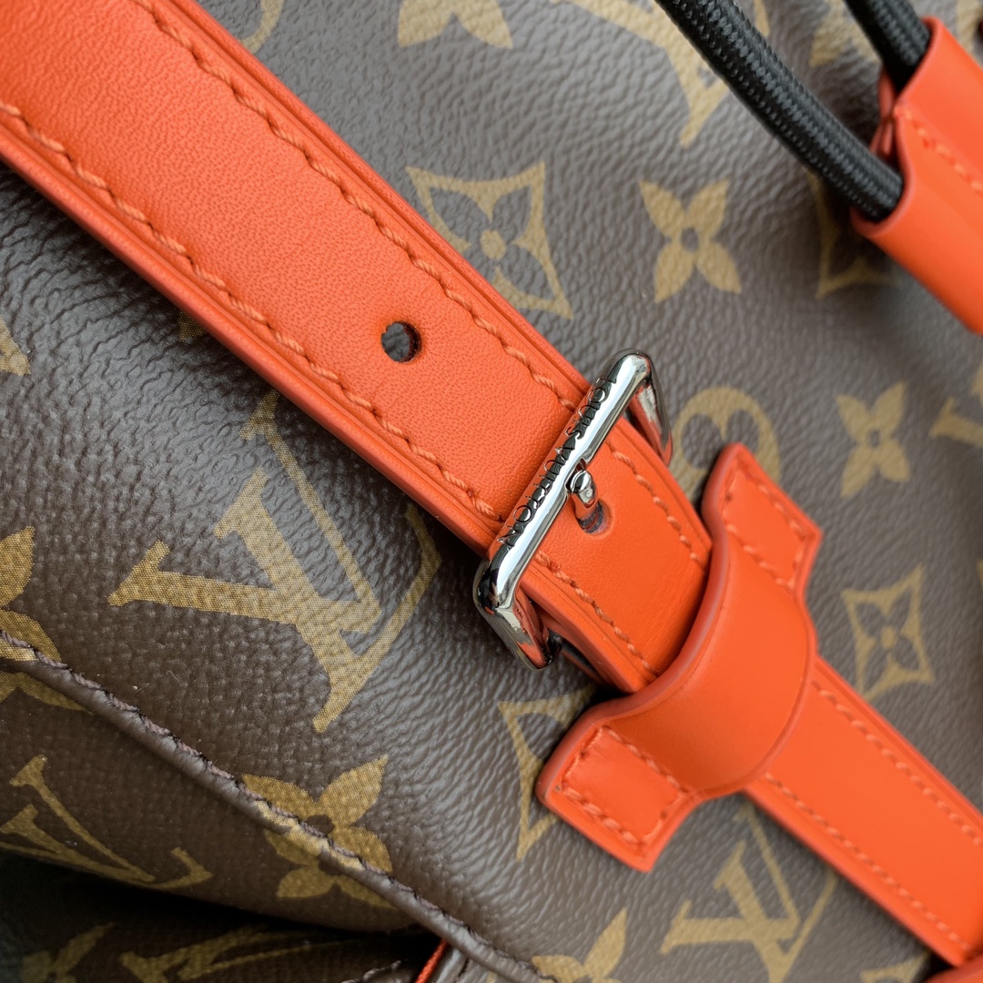 High Quality Luxury Louis Vuitton Christopher MM M46814 product detail
