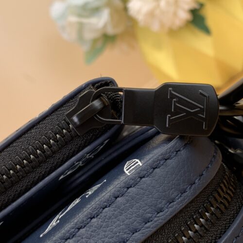 High Quality Luxury Louis Vuitton Trio Messenger M24753 product detail