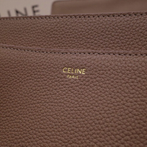 High Quality Luxury Celine Medium 16 Bag In Satinated Calfskin product detail