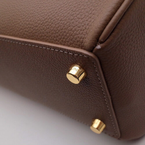 High Quality Luxury Celine Medium 16 Bag In Satinated Calfskin product detail