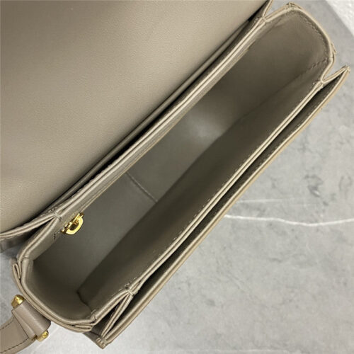 High Quality Luxury Celine Triomphe Bag – Style 24949 product detail