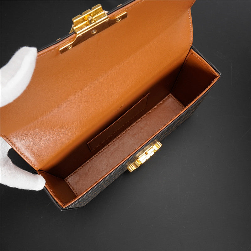 High Quality Luxury Celine Box Triomphe Bag – Style 24717 product detail