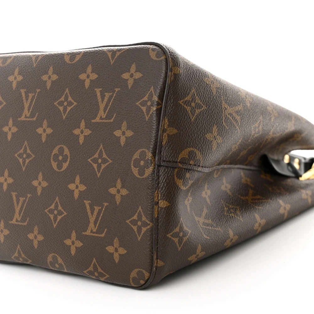 High-Quality Louis Vuitton NeoNoe MM Replicas for Less - Image 2