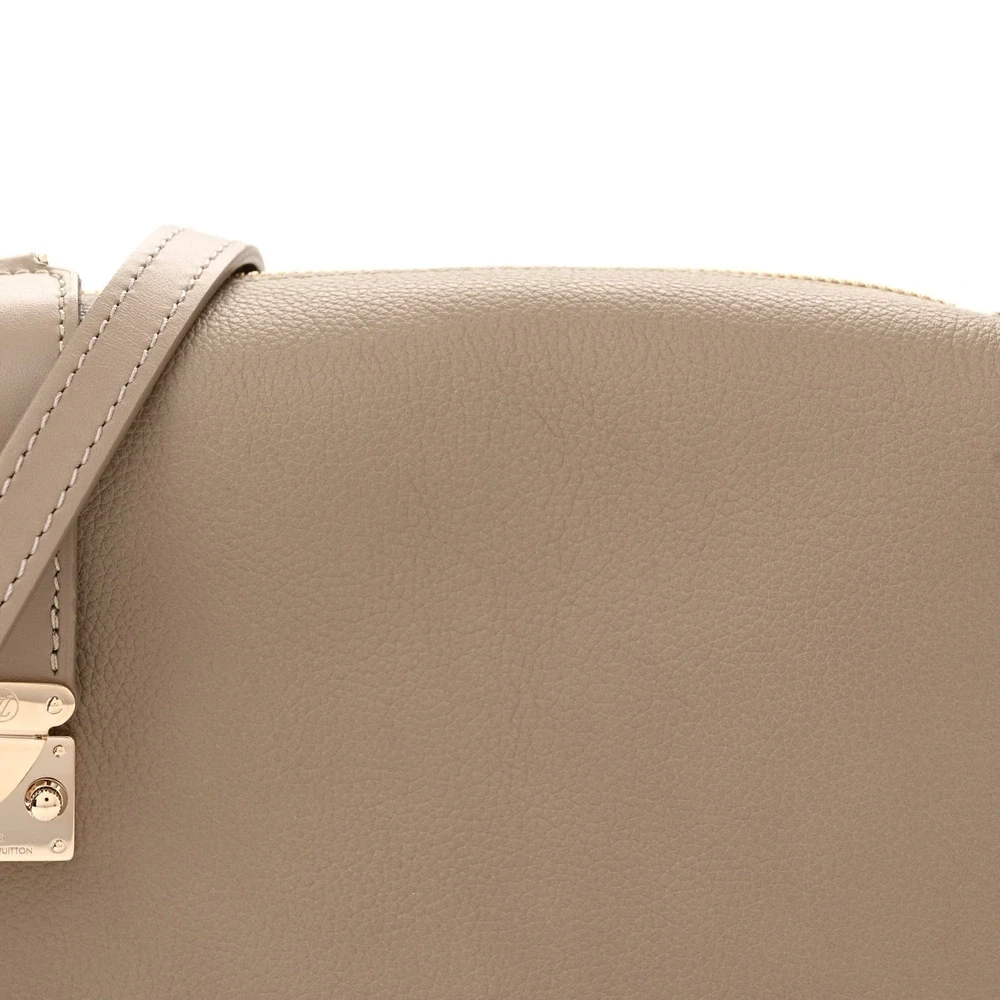 Superfake Louis Vuitton Taupe Leather Side Trunk MM - Image 5
