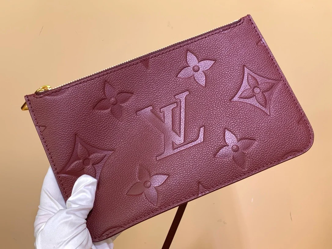 Louis Vuitton Never Full Plum Red Handbags 32x29x17cm product view 7