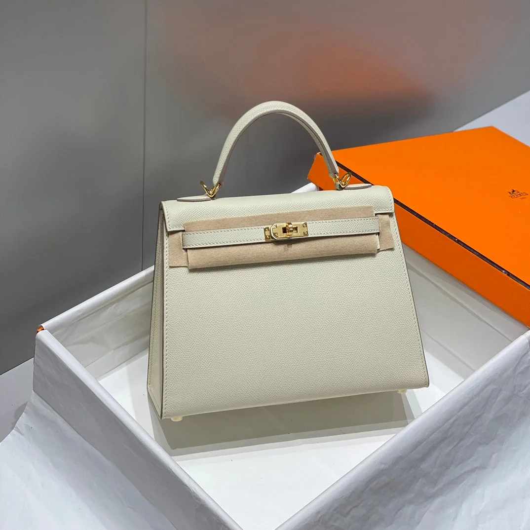 Hermès 25 cm In Nata Epsom Calfskin Gold Hardware Bag product view 2
