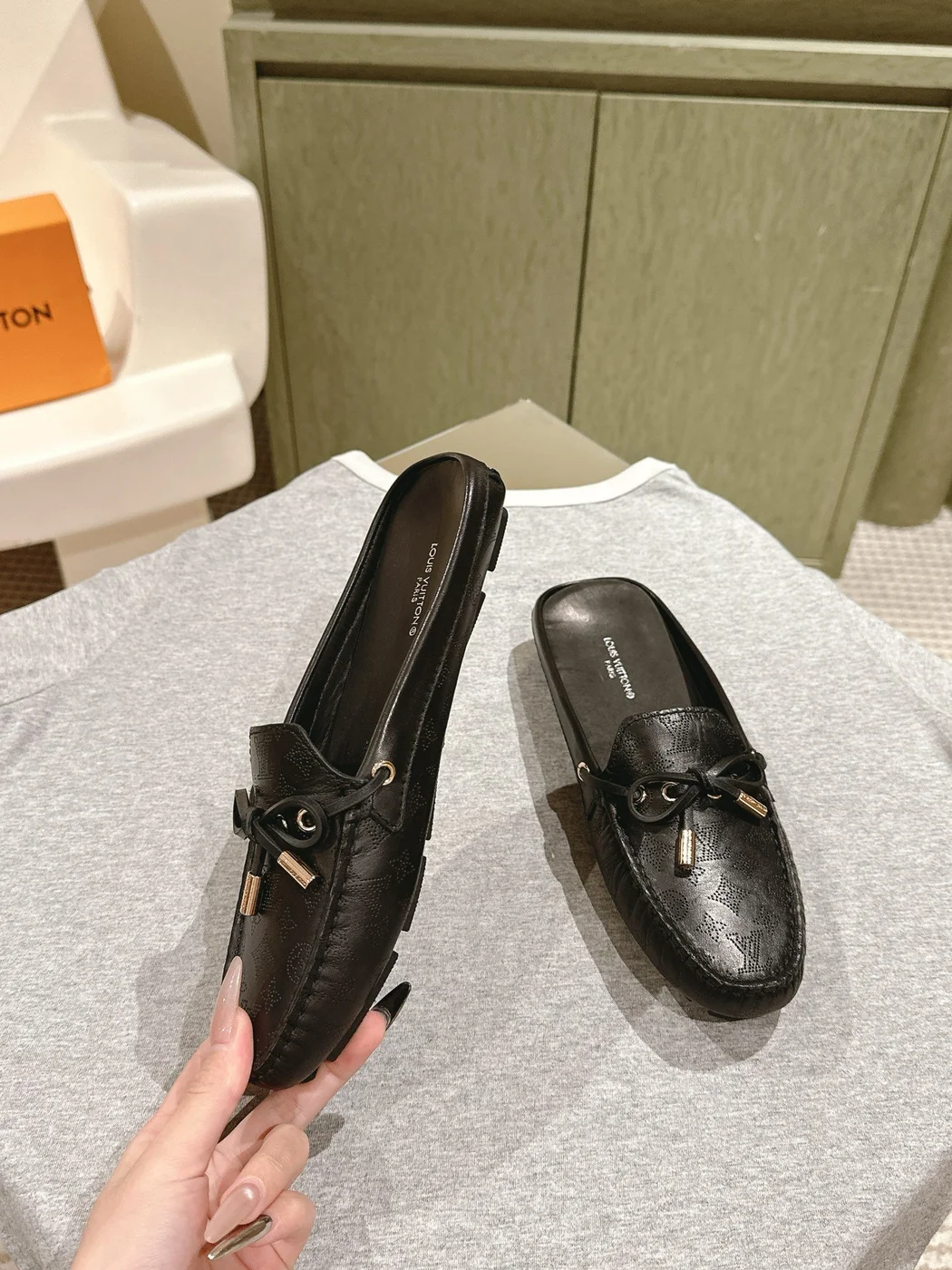 Louis Vuitton Women Black Leather Mules product view 4