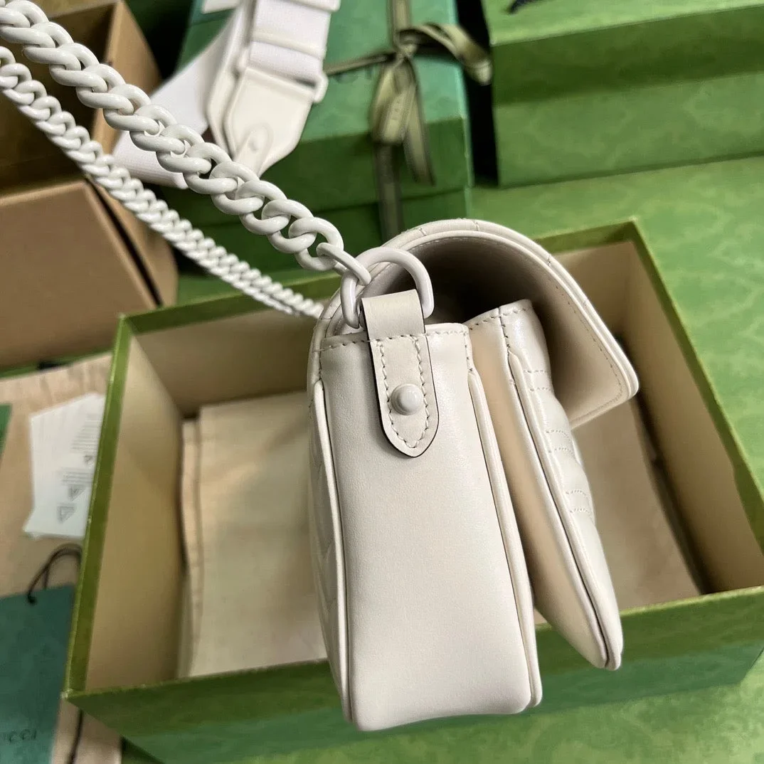 Gucci White Marmont Matelassé Shoulder Bag product view 4
