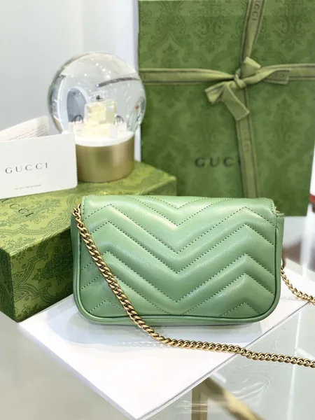 Gucci Marmont Women’s Handbag Avocado Color 22 cm product view 7