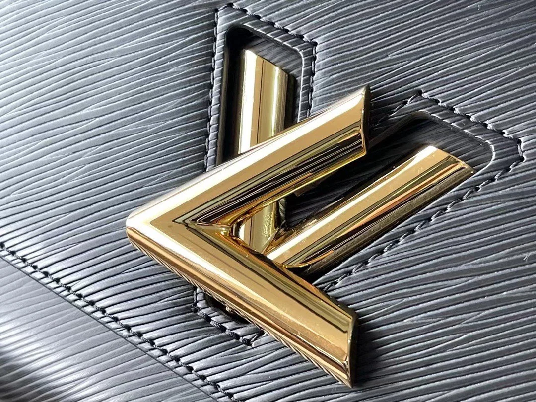 Louis Vuitton Twist Mini Lock Gold Handbags 23x17x9.5 cm product view 3
