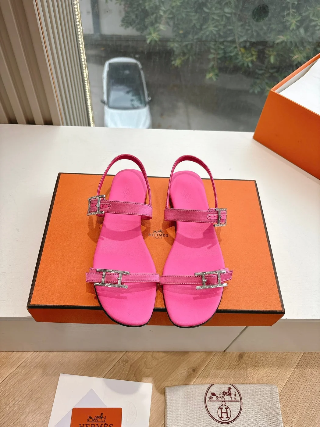 Hermès Women Pink Leather Sandals product view 5