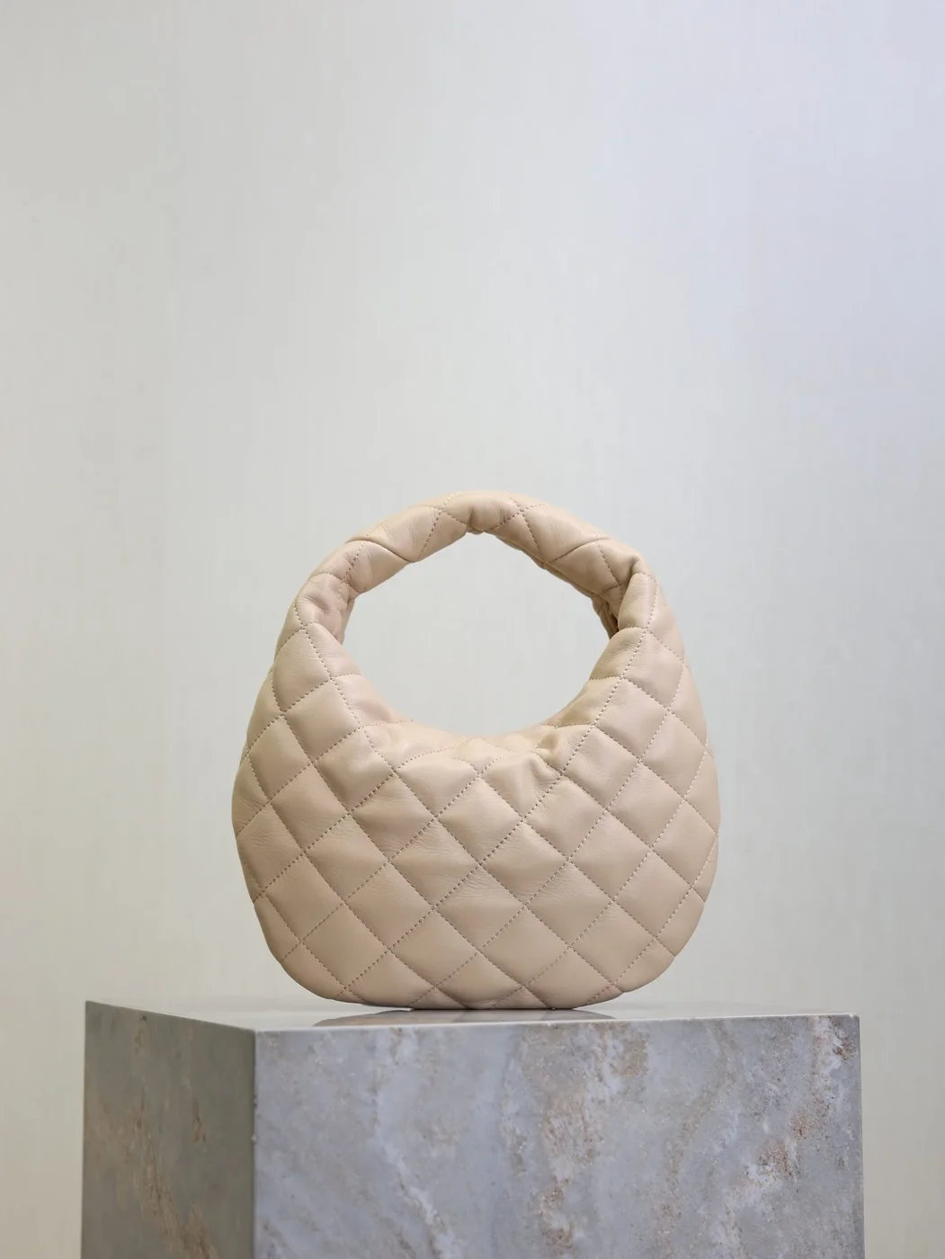 Saint Laurent Icarino 17 In Beige Quilted Gold Hardware Bag product view 2