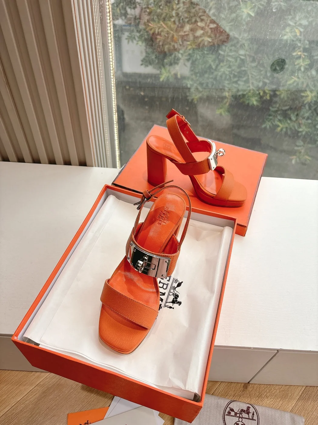 Hermès Women Orange Leather Sandals product view 4