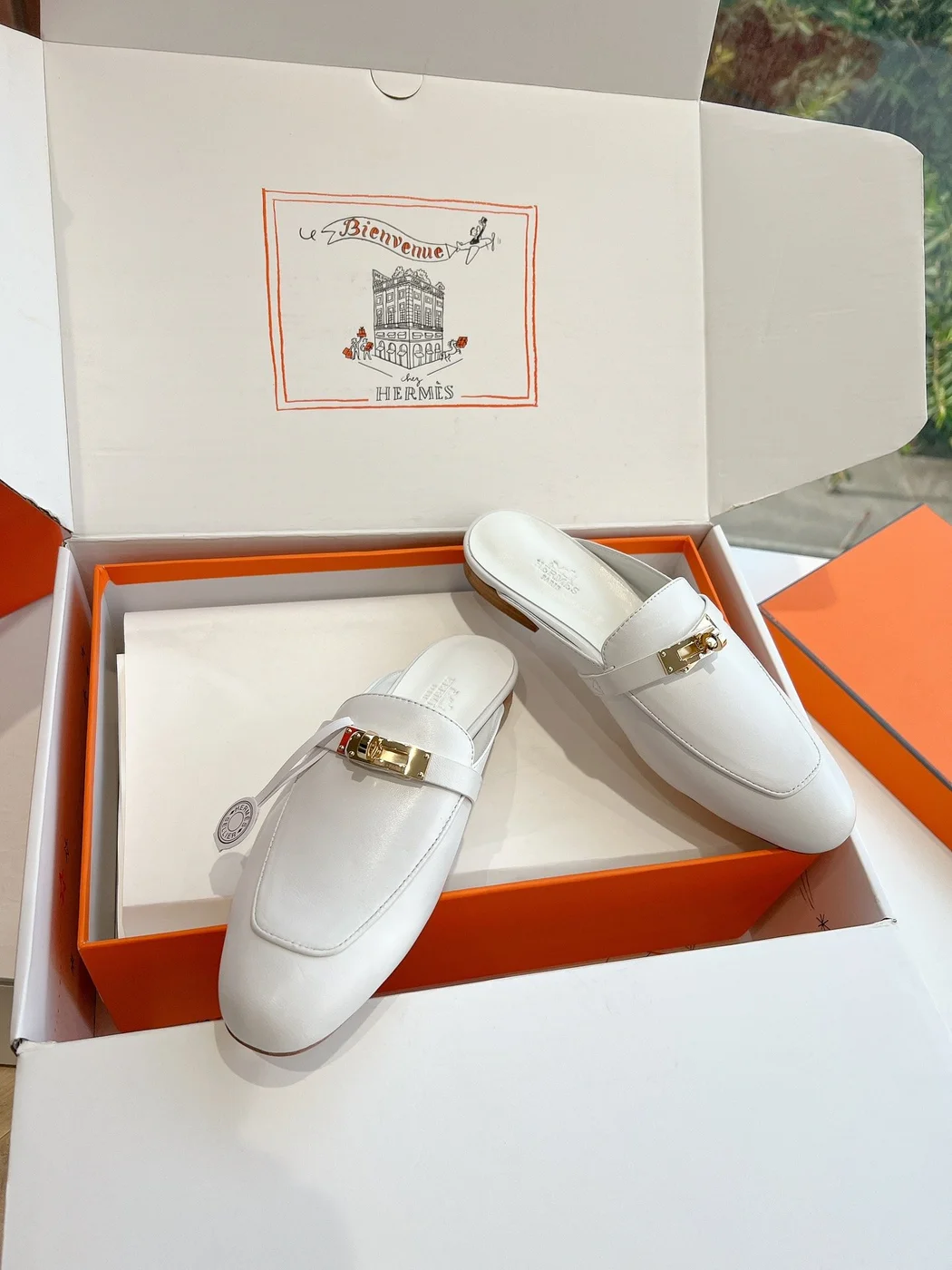 Hermès Women White Leather Mules product view 5