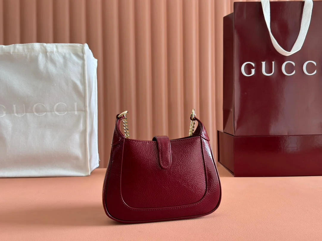 Gucci Jackie Notte Mini Bag 19 In Red Wine Cracked Lacquer Calfskin Gold Hardware product view 2