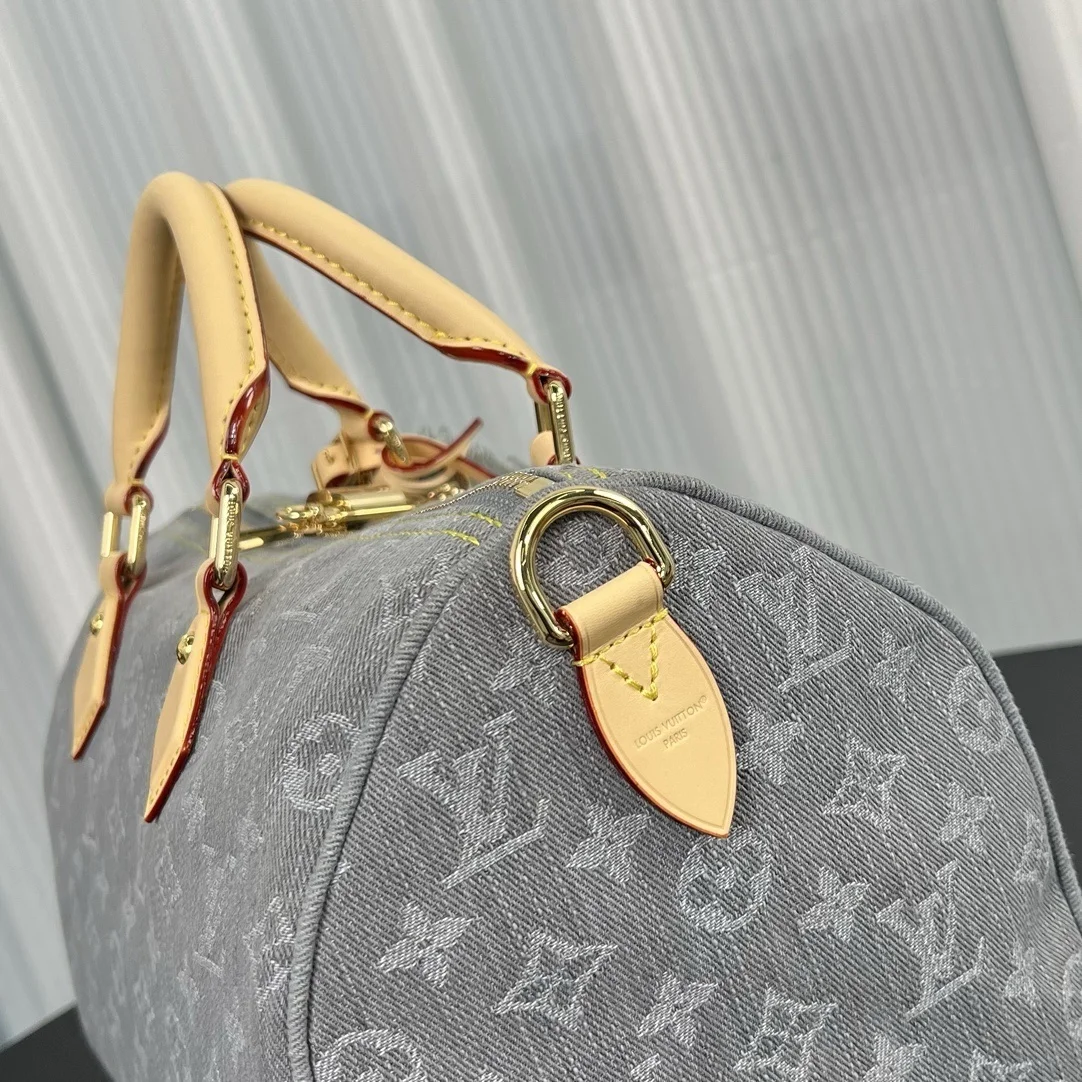 Louis Vuitton Speedy Soft 30 bag in Monogram Denim canva product view 6
