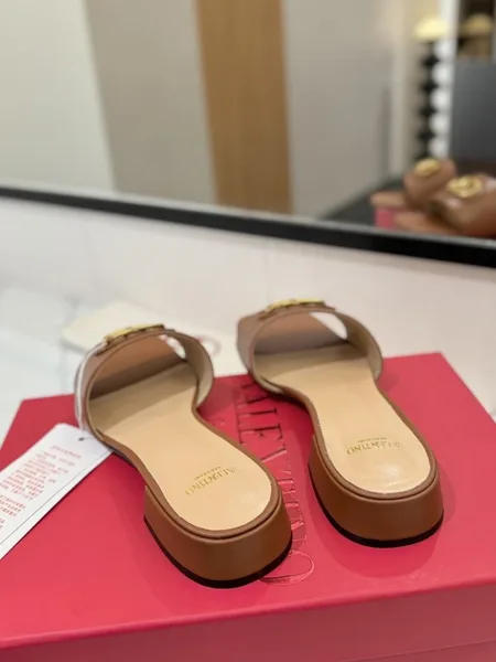 Valentino Brown Sandel product view 2