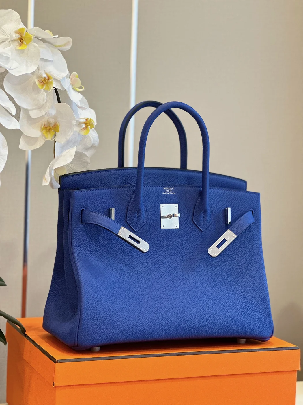 Hermès Birkin 30 Electrique Blue Palladium Hardware Bag product view 3