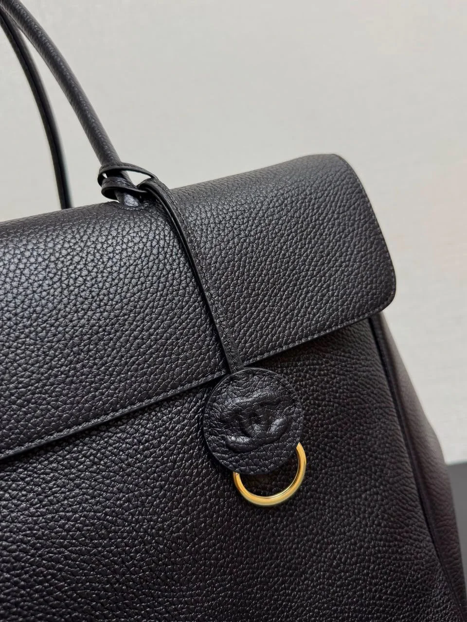 Chanel Large Shopping Bag in black grained calfskin product view 2