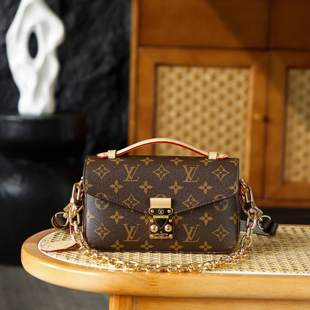 Louis Vuitton Pochette Métis East West bag product view 1