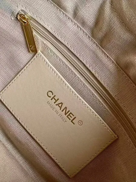 Chanel Maxi Shopping Bag product view 3