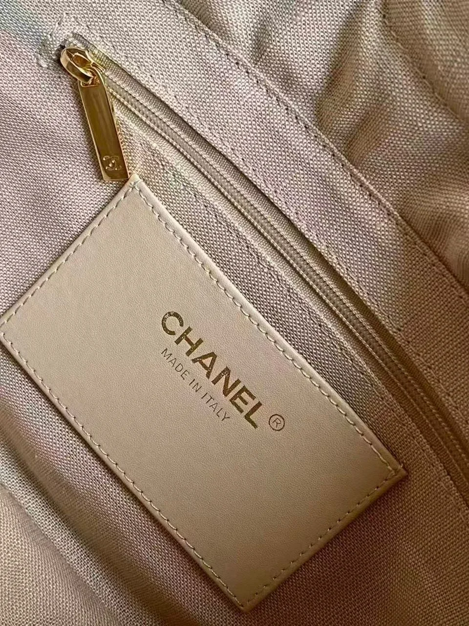 Chanel Maxi Shopping Bag product view 3