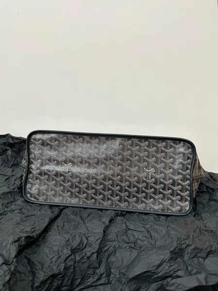Goyard St Louis PM Tote Bag product view 5