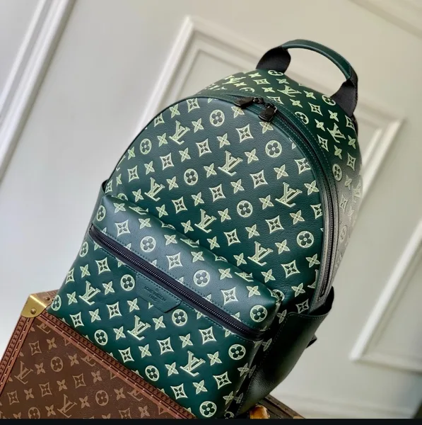 Louis Vuitton Discovery Backpack PM product photo