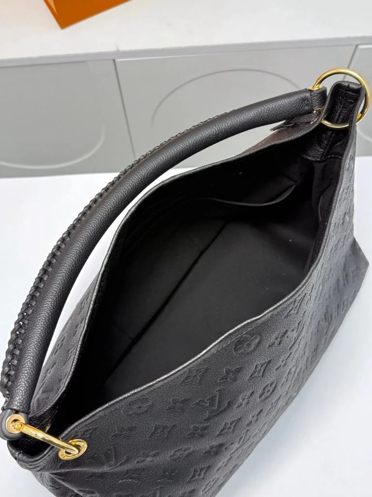Louis Vuitton artsy mm black bag product view 7