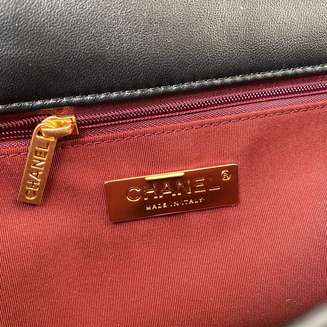 Chanel 19 Flap Bag Black Lambskin Gold Hardware product view 2